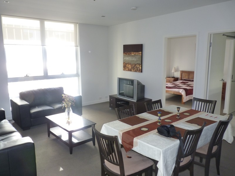 2014/24 Janebell Lane, Melbourne VIC 3000