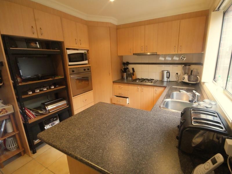 Avondale Heights VIC 3034