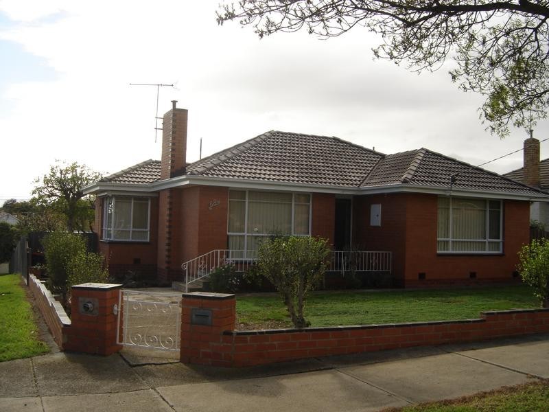 68 Muriel Street, Niddrie VIC 3042