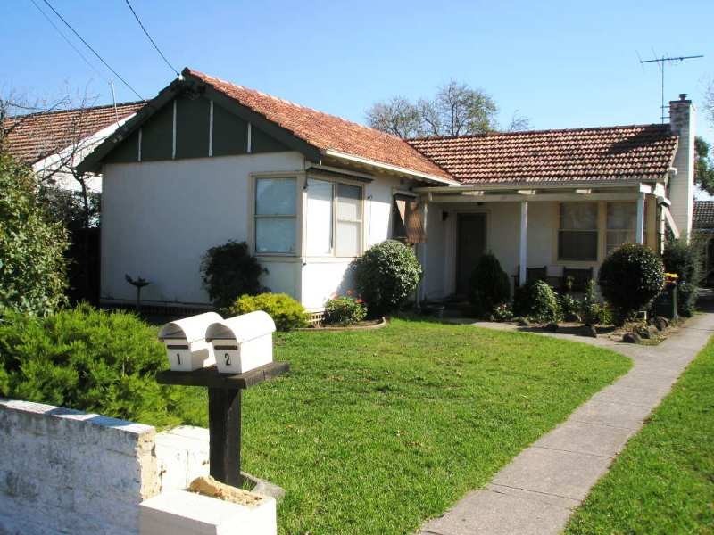 1/18 Caroline Street, Essendon VIC 3040