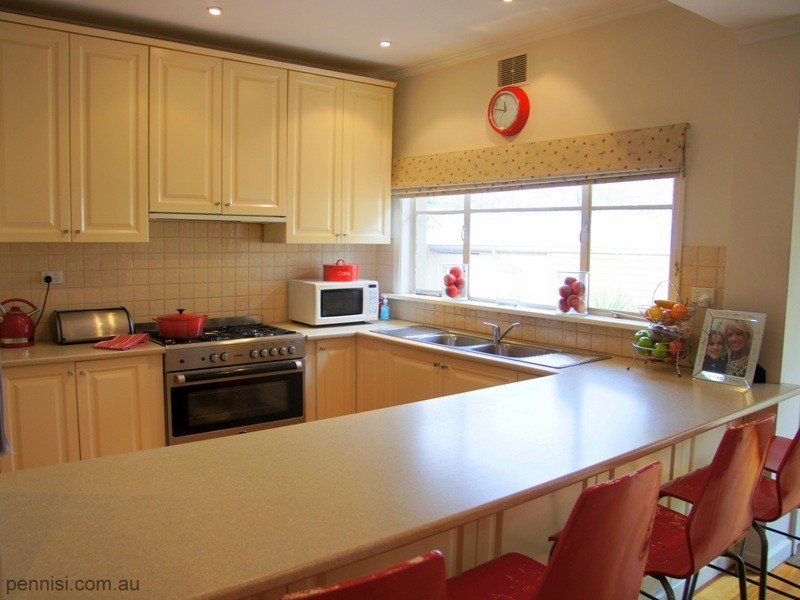 Strathmore VIC 3041