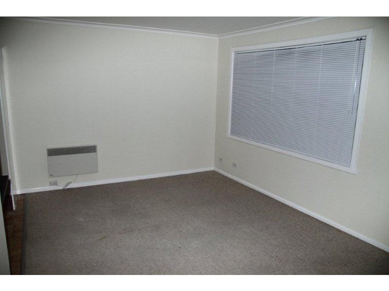 2/22 Windsor Avenue, Strathmore VIC 3041