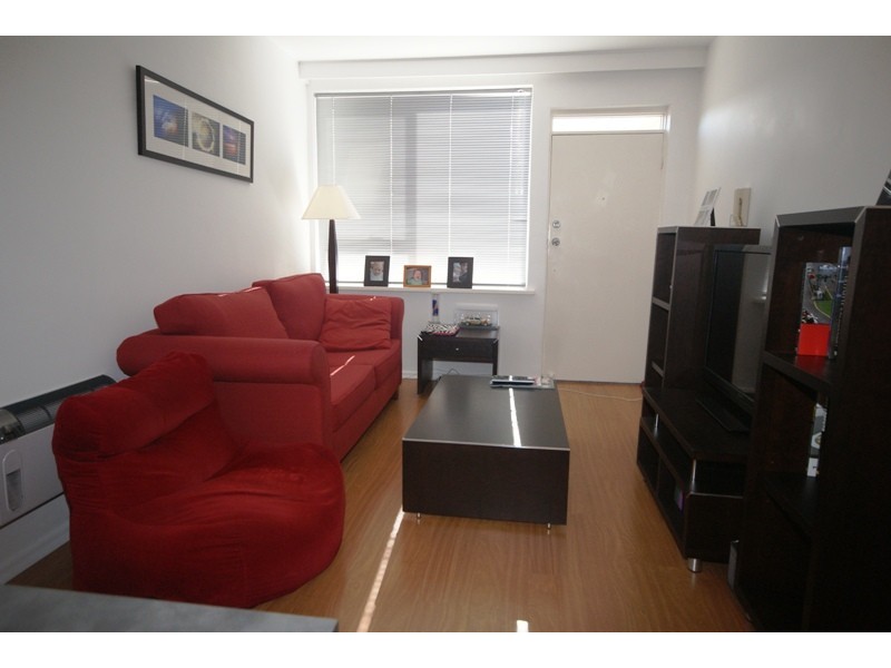 4/175 Gladstone Avenue, Northcote VIC 3070