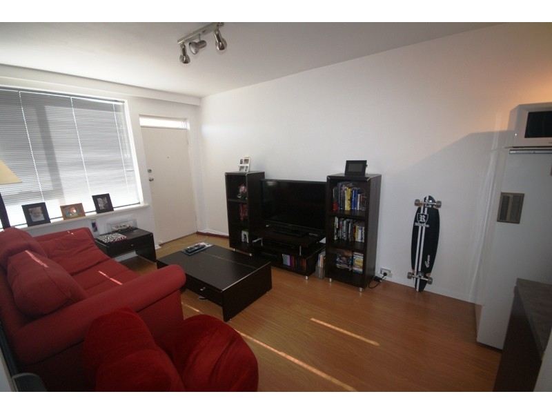 4/175 Gladstone Avenue, Northcote VIC 3070