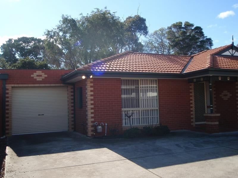 2/154 Hilton Street, Glenroy VIC 3046