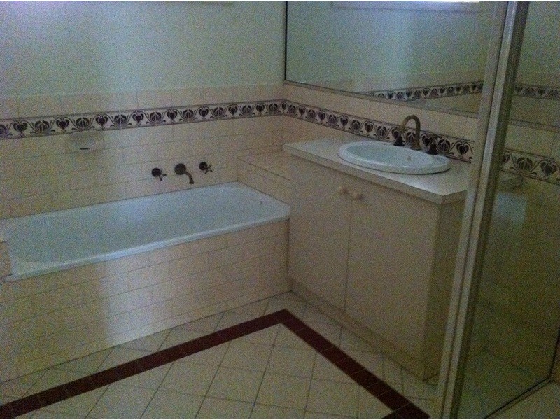 15A Carnarvon Road, Essendon VIC 3040