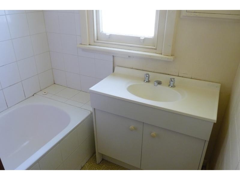 119 Roberts Street, Essendon VIC 3040