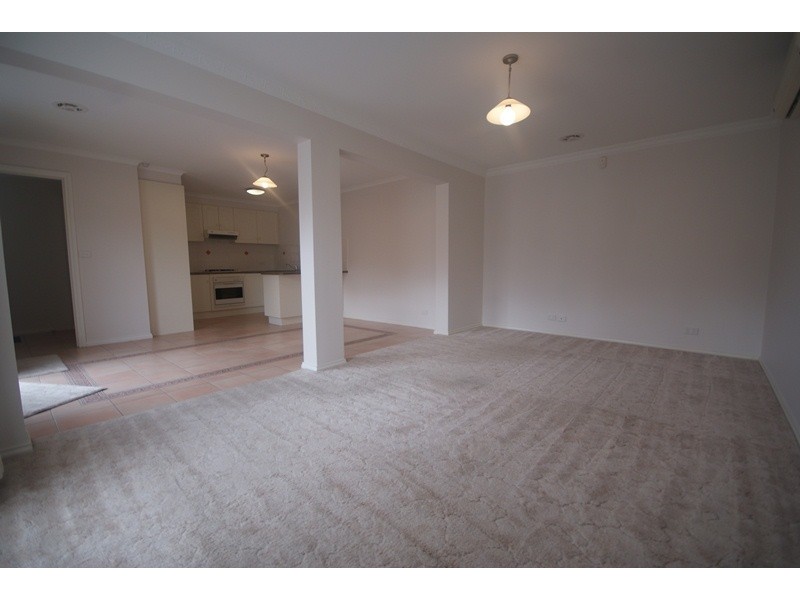 5/44-46 Carrington Street, Niddrie VIC 3042