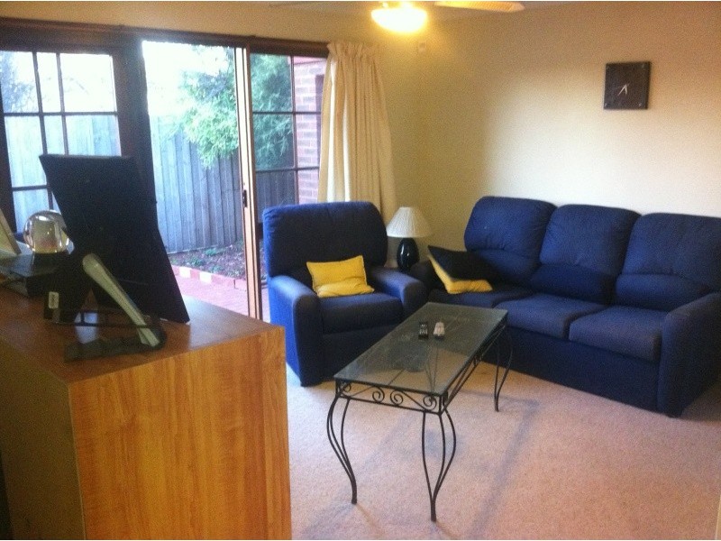 4/35 Clovelly Avenue, Glenroy VIC 3046