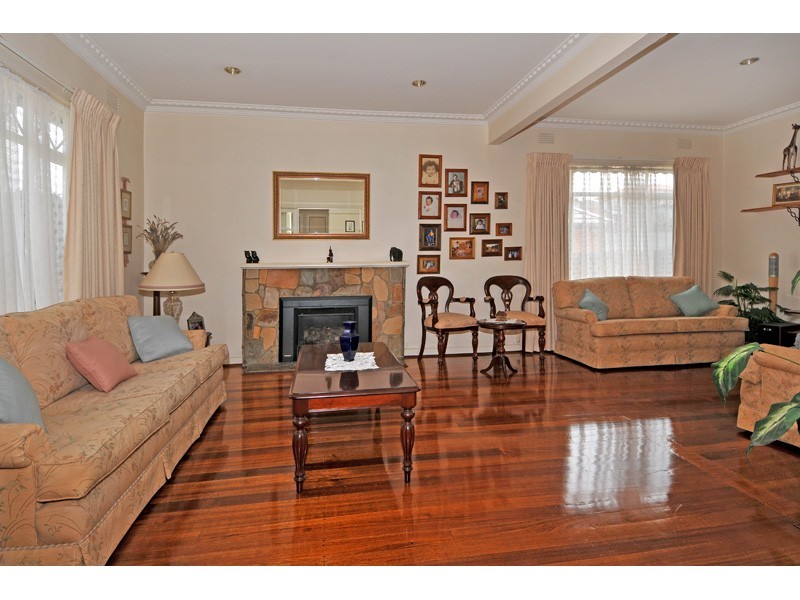 64 Devon Road, Pascoe Vale VIC 3044