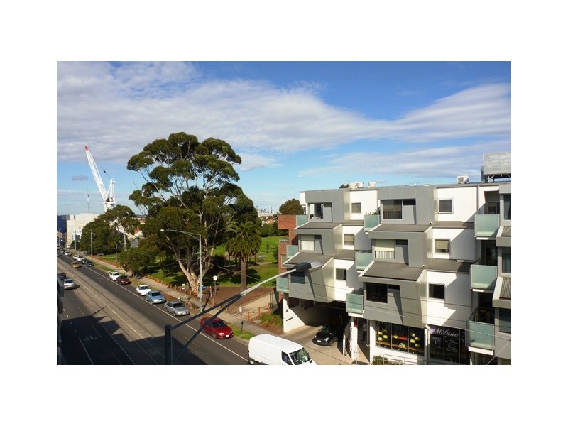 304/76 Keilor Road, Essendon VIC 3040