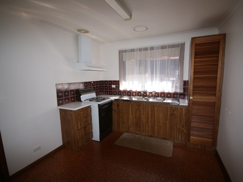 2/17 Kennedy Street, Glenroy VIC 3046