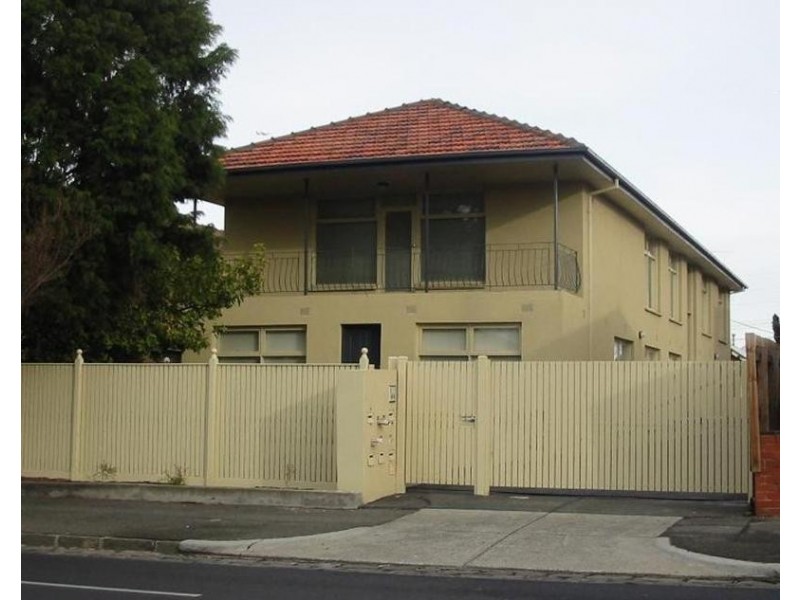 2/244 Gordon Street, Footscray VIC 3011