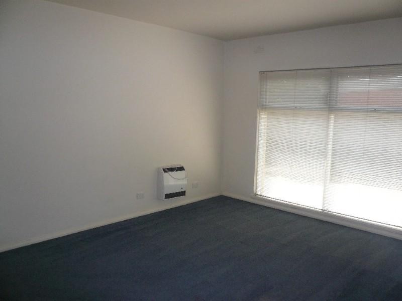 2/244 Gordon Street, Footscray VIC 3011