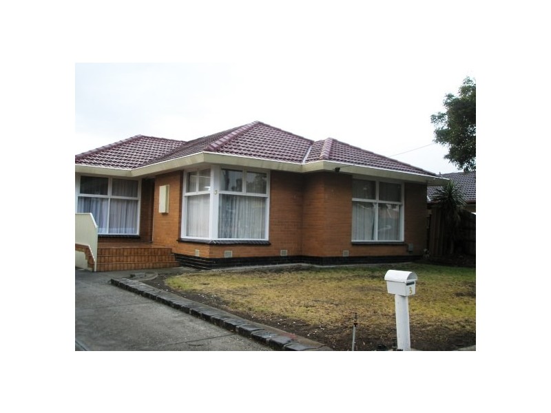 3 Burns Avenue, St Albans VIC 3021