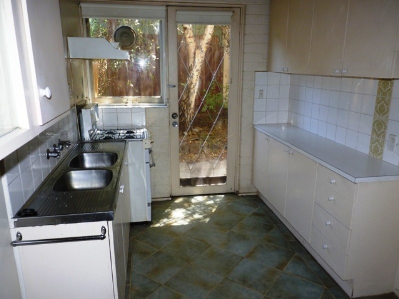 5/18 Raleigh Road, Essendon VIC 3040