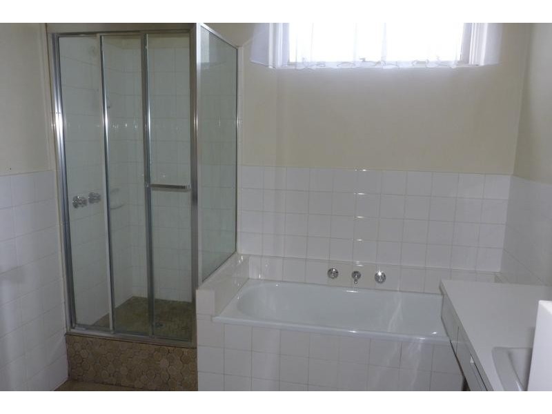 9/101 Glass Street, Essendon VIC 3040