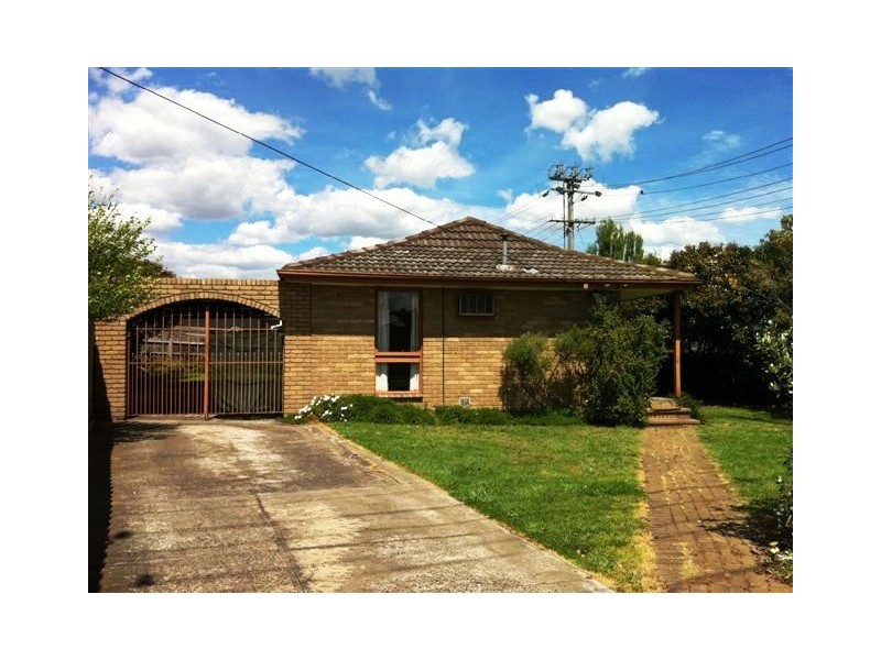 113 Sterling Drive, Keilor East VIC 3033