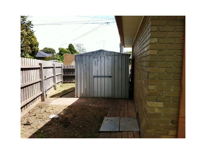 113 Sterling Drive, Keilor East VIC 3033