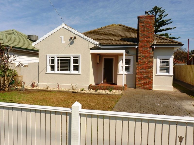 19 Gilbertson Street,, Essendon VIC 3040