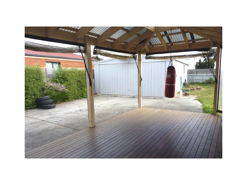 34 Proctor Crescent, Keilor Downs VIC 3038