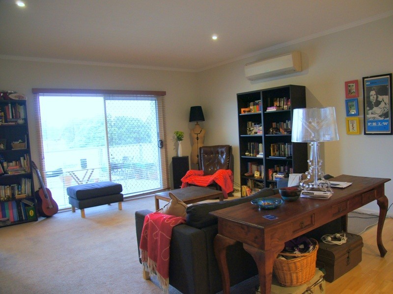 67/2-8 Newmarket Way, Flemington VIC 3031