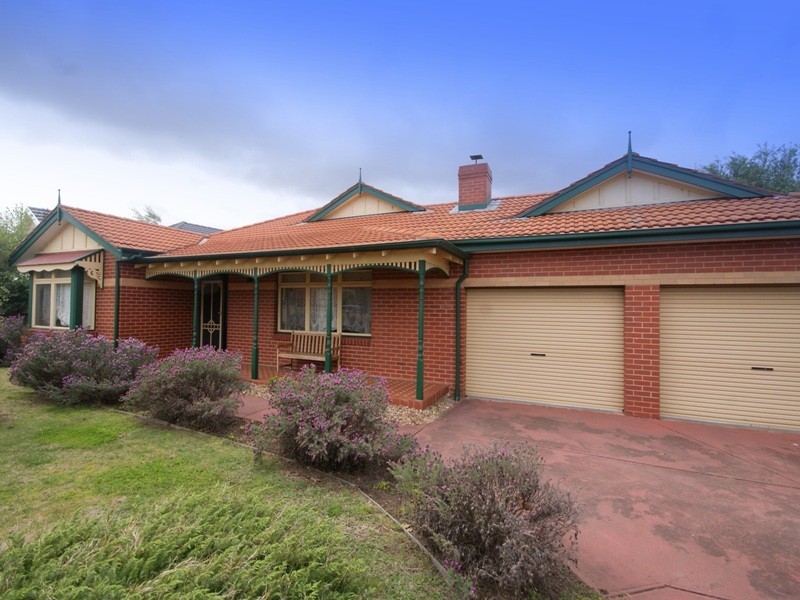 20 Royal Crescent, Hillside VIC 3037