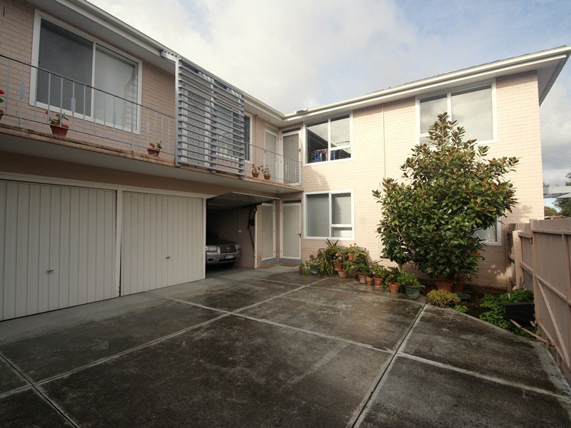 4/175 Gladstone Avenue, Northcote VIC 3070