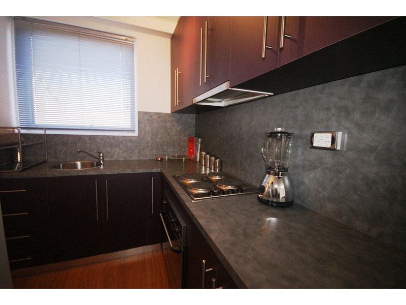 4/175 Gladstone Avenue, Northcote VIC 3070