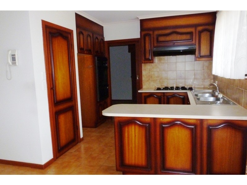 1 Carolyn Court, Keilor Park VIC 3042