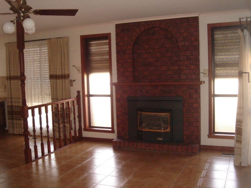 1 Carolyn Court, Keilor Park VIC 3042