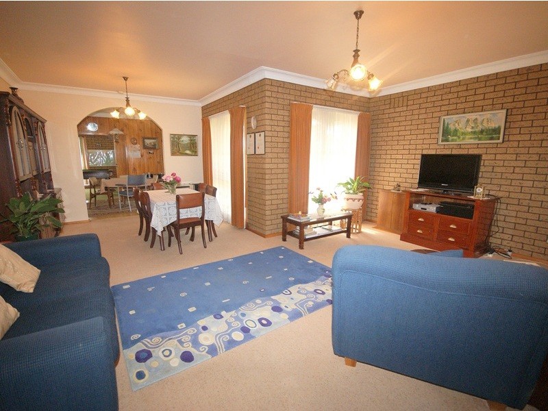 12 Durban Court, Keilor Downs VIC 3038