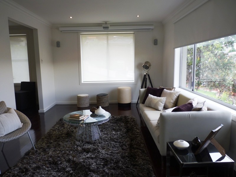 9 Centre Way, Glenroy VIC 3046