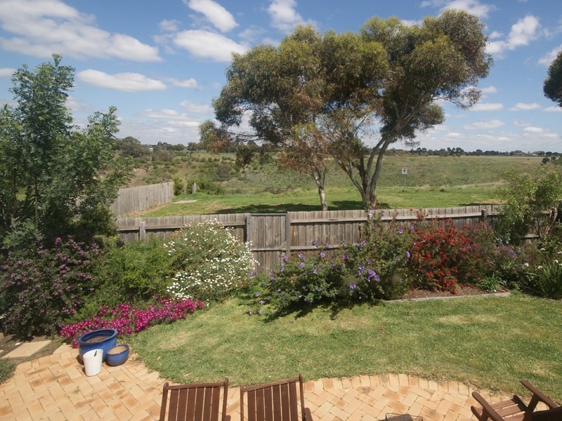 42 Patterson Avenue, Keilor VIC 3036