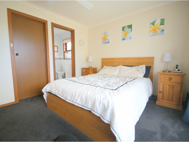 3 Belair Court, Taylors Lakes VIC 3038