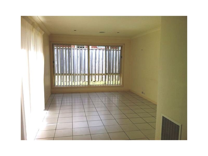 5B Fidge Court, Jacana VIC 3047