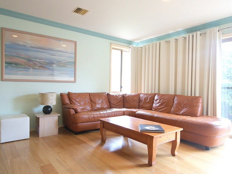 26 Armstrong Close, Keilor East VIC 3033