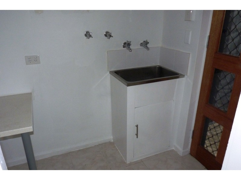 4/6 Etzel Street, Airport West VIC 3042