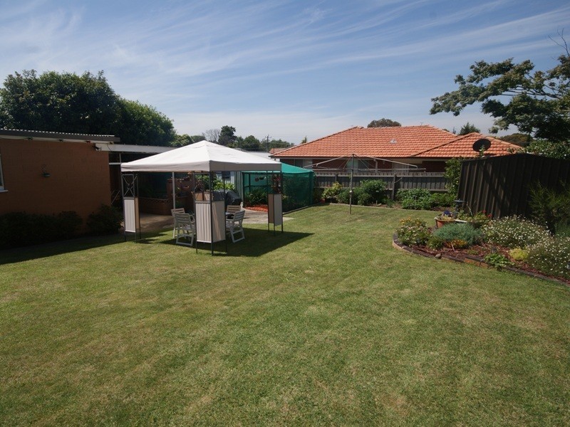 26 Willonga Street, Strathmore VIC 3041
