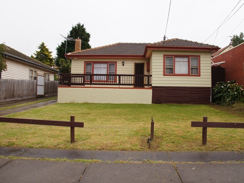 13 Pearl Street, Essendon VIC 3040