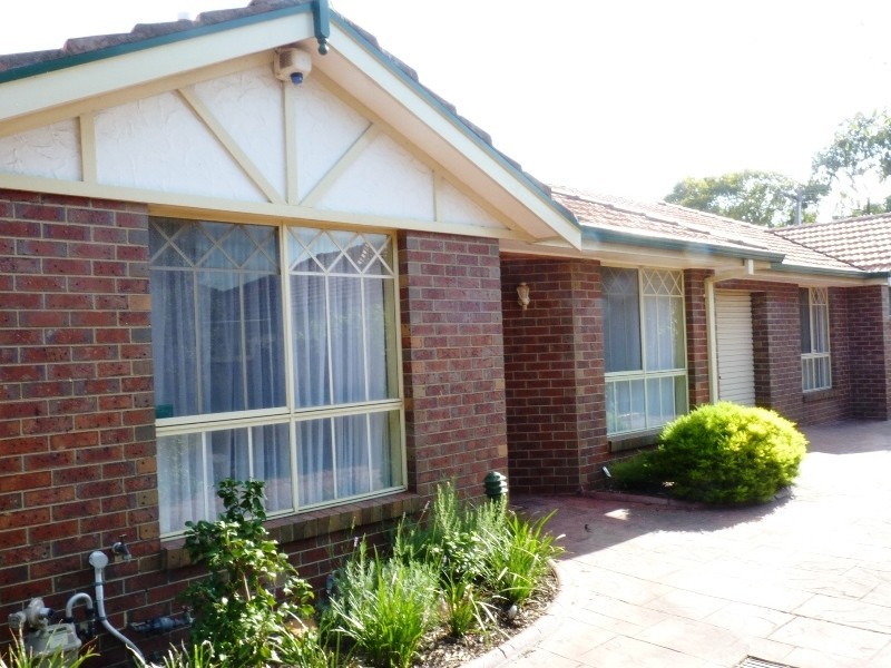 2/35 Surrey Street, Pascoe Vale VIC 3044