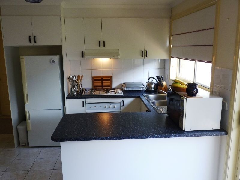 2/35 Surrey Street, Pascoe Vale VIC 3044