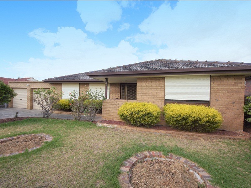 41 Copernicus Way, Keilor Downs VIC 3038