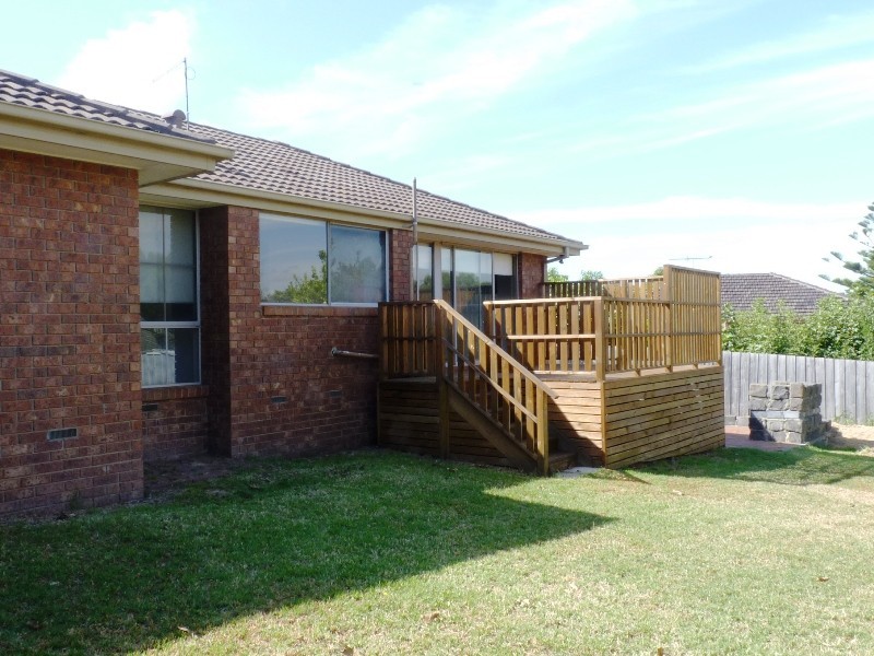 9 Venice Court, Avondale Heights VIC 3034