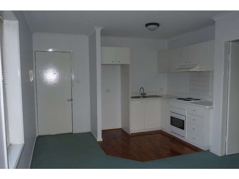 4/185 Buckley Street, Essendon VIC 3040
