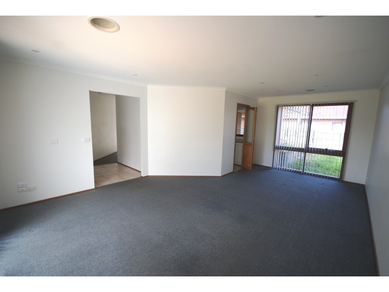 3 Chicquita Close, Keilor Downs VIC 3038