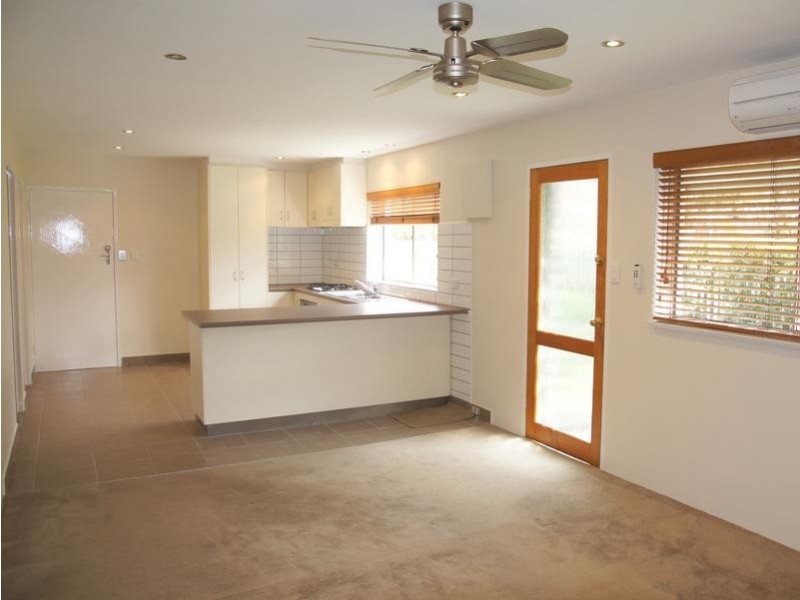 2/37 Raleigh Street, Essendon VIC 3040