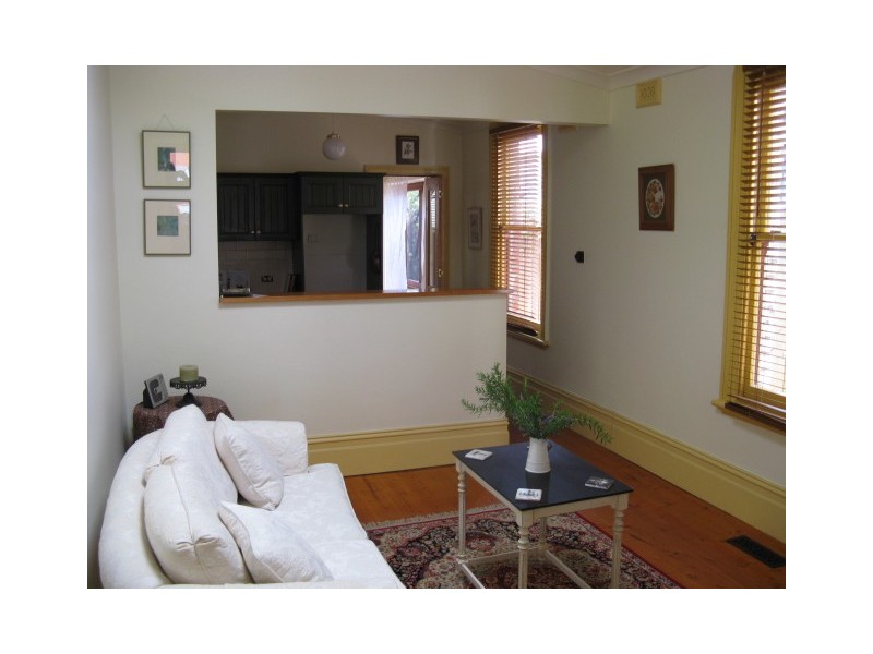 24 Bank Street, Ascot Vale VIC 3032