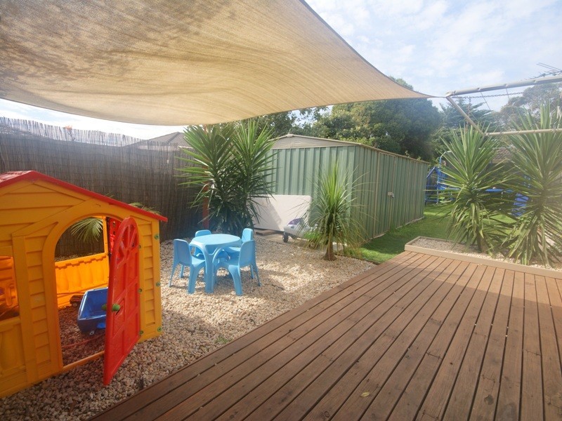 4 Embank Court, Kealba VIC 3021