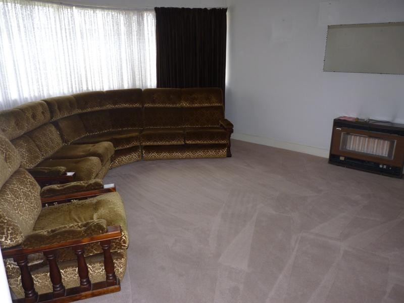 17 Sturt Street, Sunshine VIC 3020